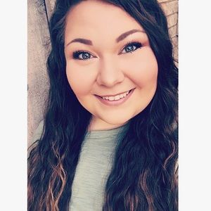 Meet your Posher, Dannah